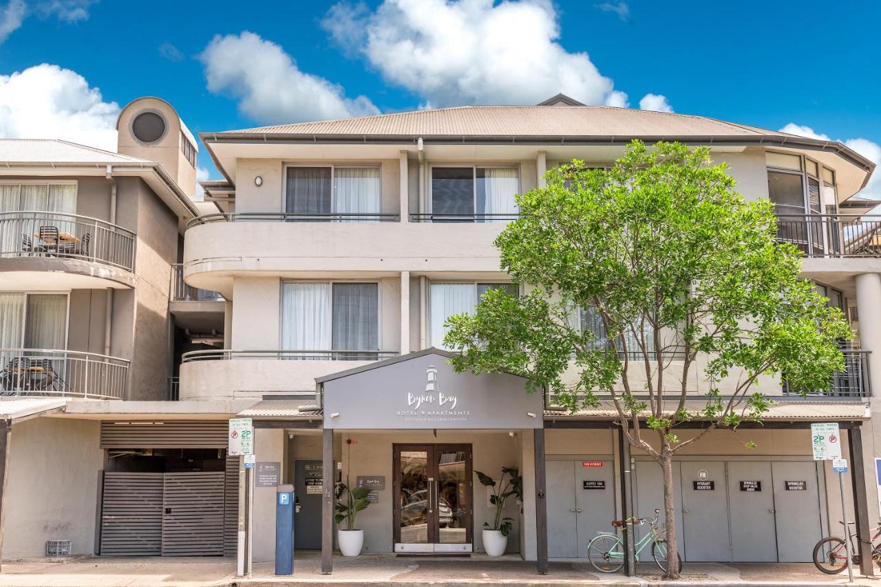 Byron Bay Hotel And Apartments Exterior photo