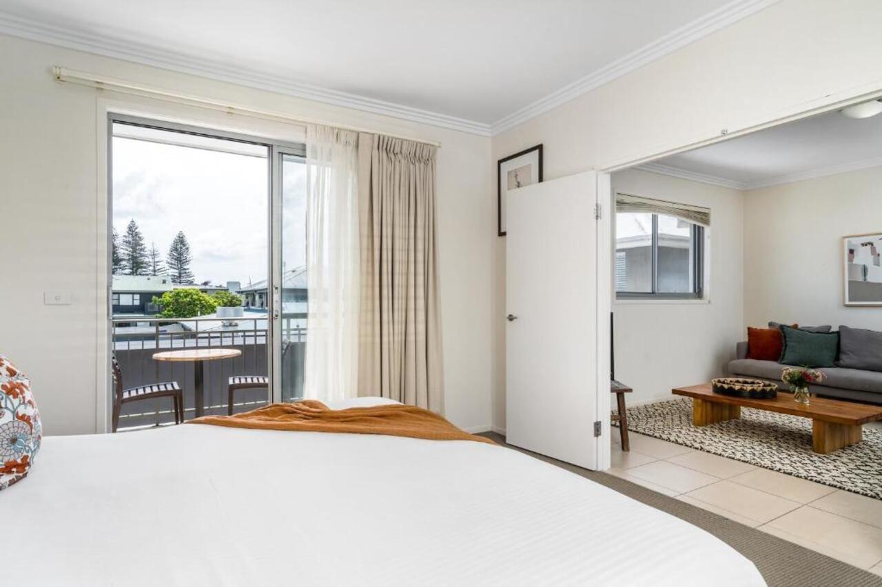 Byron Bay Hotel And Apartments Exterior photo